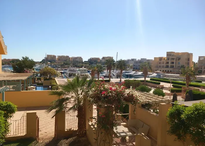 Modern Marina View 2 Beds -new Marina-el Gouna Appartement