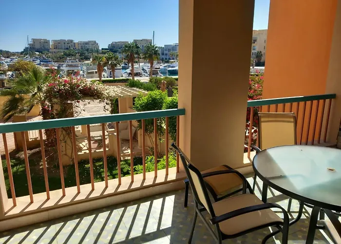 Modern Marina View 2 Beds -new Marina-el Gouna Appartement *